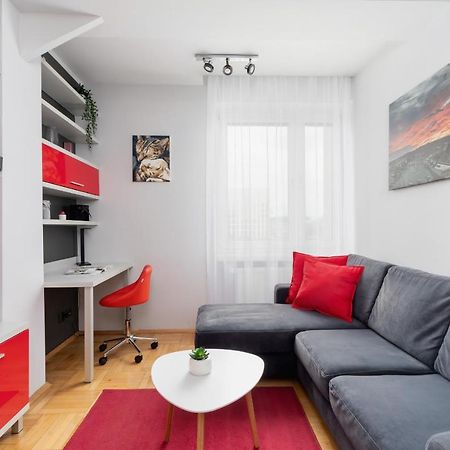 Lagiewniki Sanctuary One Bedroom Apartment By Renters Krakau Exterior foto