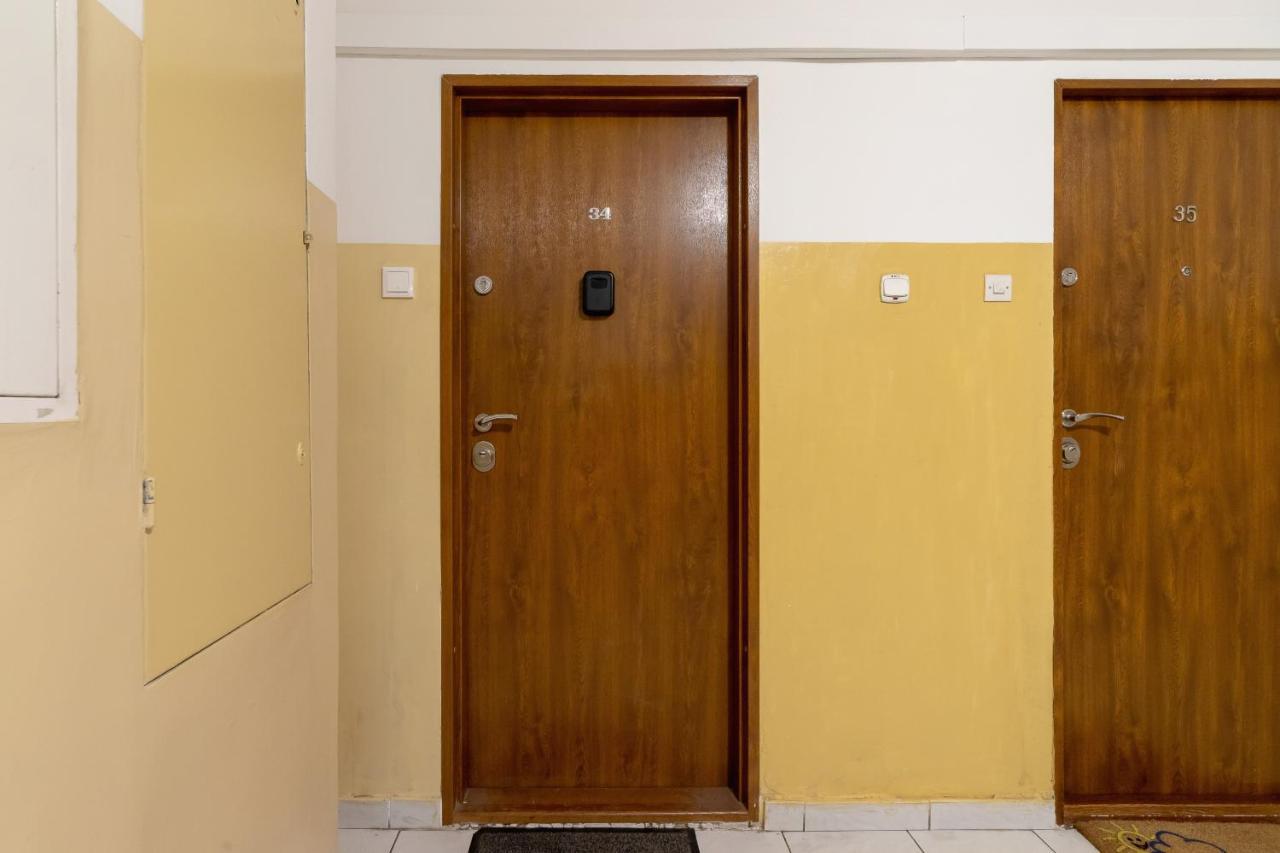 Lagiewniki Sanctuary One Bedroom Apartment By Renters Krakau Exterior foto